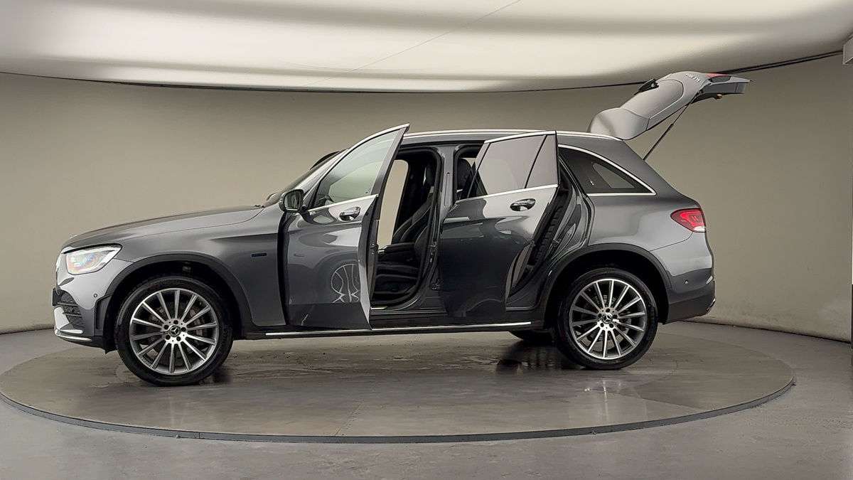 Used Mercedes-Benz GLC 2021 for sale - 76323889: Photo 47