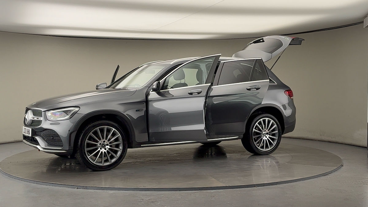 Used Mercedes-Benz GLC 2021 for sale - 76323889: Photo 48