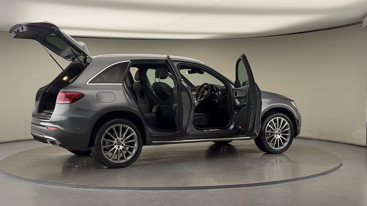 Used Mercedes-Benz GLC 2021 for sale - 76323889: Photo 57