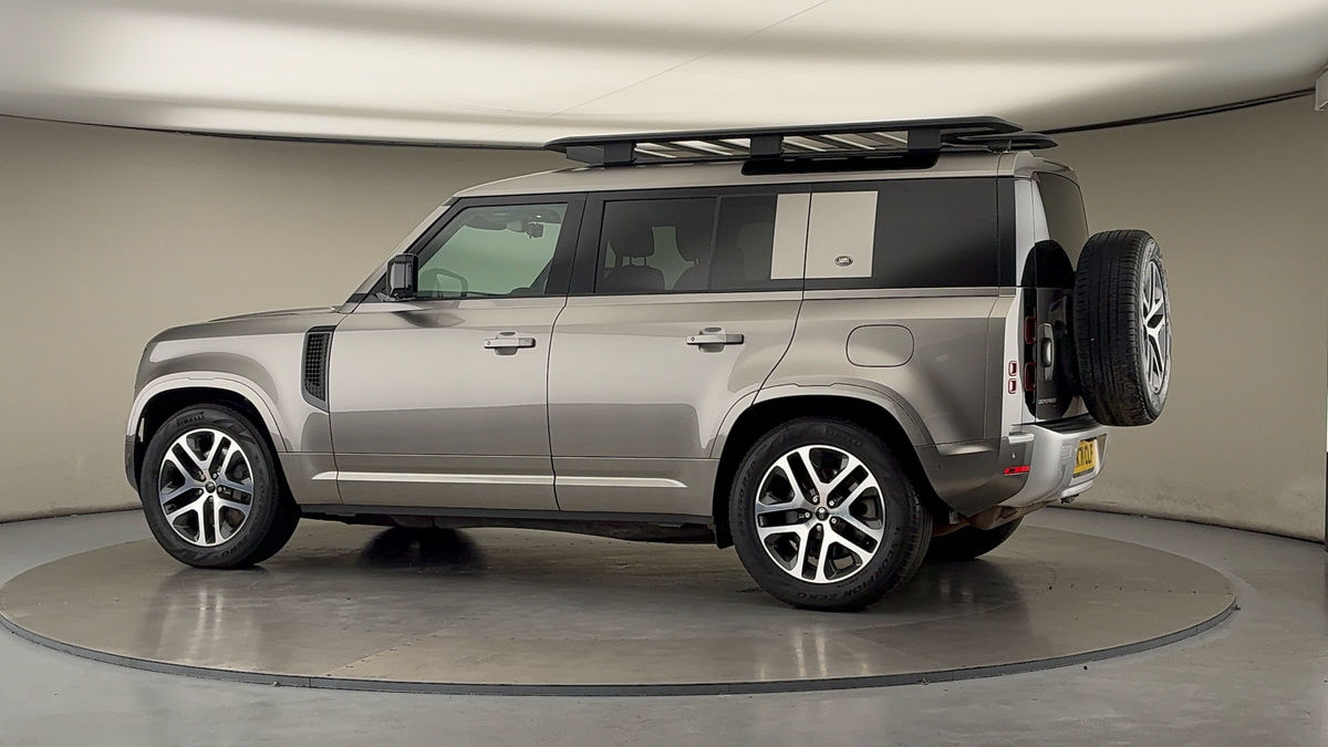 Used Land Rover Defender 2021 for sale - 78213267: Photo 26