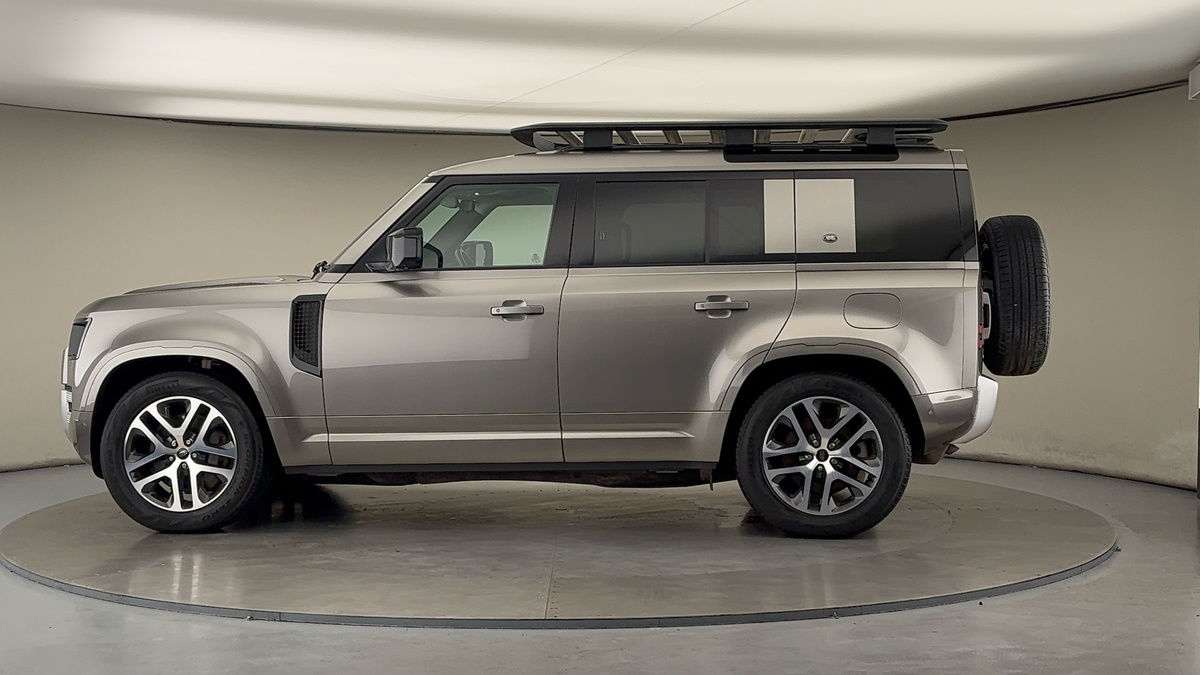 Used Land Rover Defender 2021 for sale - 78213267: Photo 27