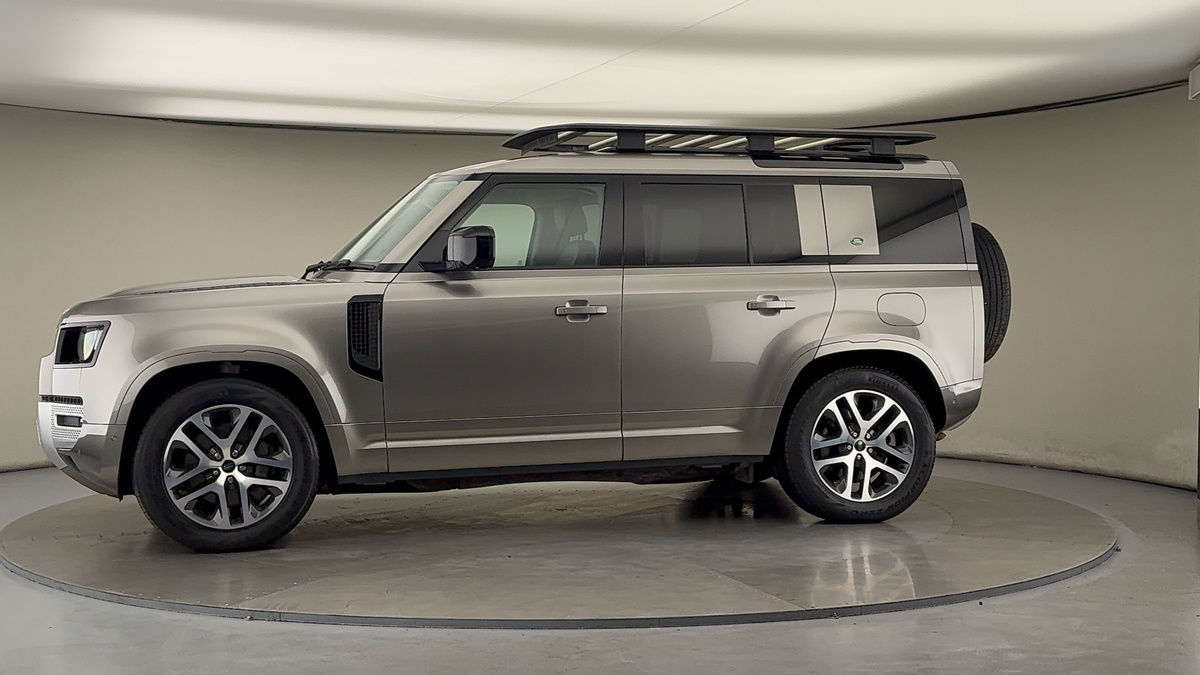 Used Land Rover Defender 2021 for sale - 78213267: Photo 28