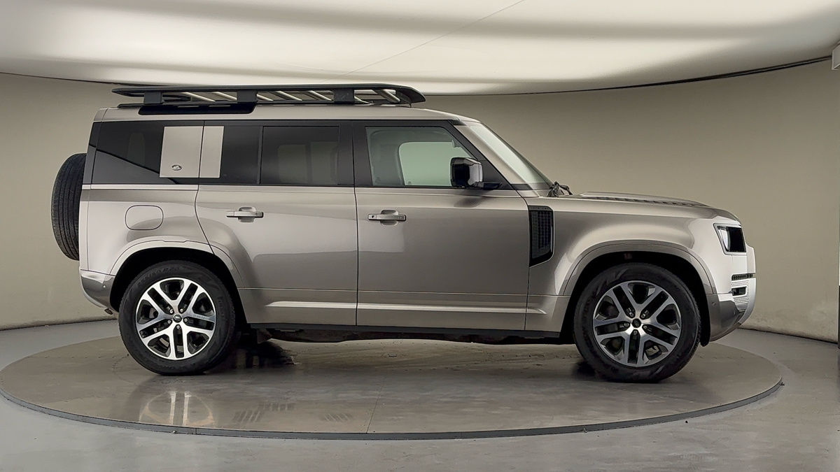 Used Land Rover Defender 2021 for sale - 78213267: Photo 36