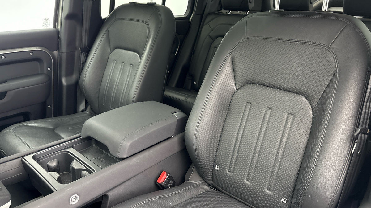 Used Land Rover Defender 2021 for sale - 78213267: Photo 7
