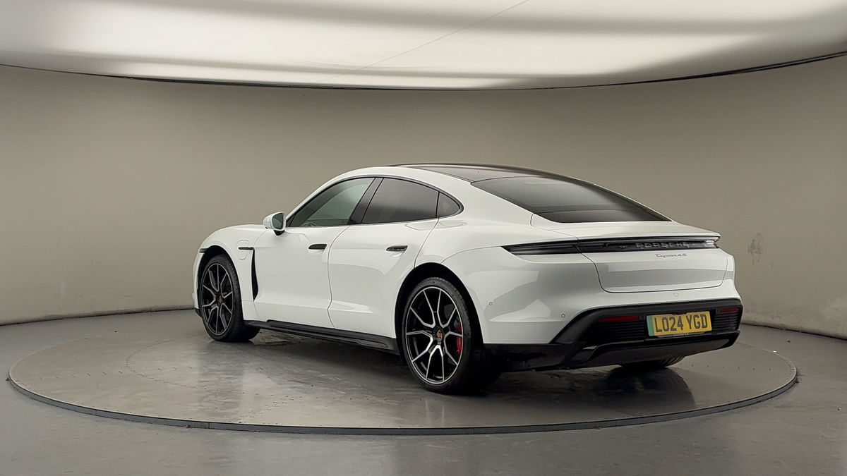 Used Porsche Taycan 2024 for sale - 77452761: Photo 3