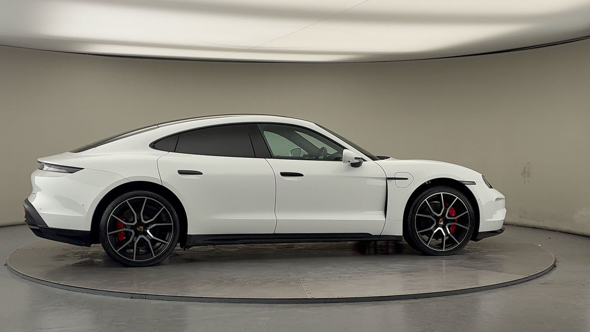 Used Porsche Taycan 2024 for sale - 77452761: Photo 41