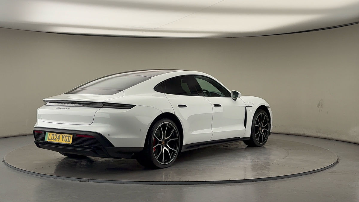 Used Porsche Taycan 2024 for sale - 77452761: Photo 43