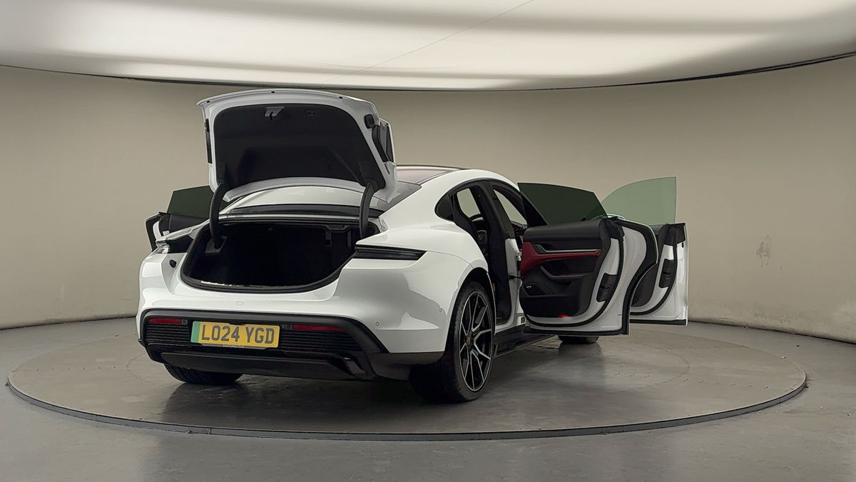 Used Porsche Taycan 2024 for sale - 77452761: Photo 63