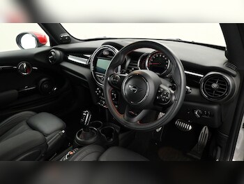 Used MINI Hatch 2020 for sale - 75631741: Photo