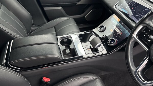 Used Land Rover Range Rover Velar 2021 for sale - 76081563: Photo 18