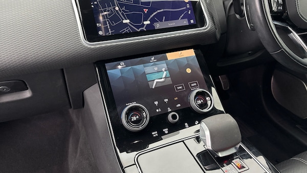 Used Land Rover Range Rover Velar 2021 for sale - 76081563: Photo 6