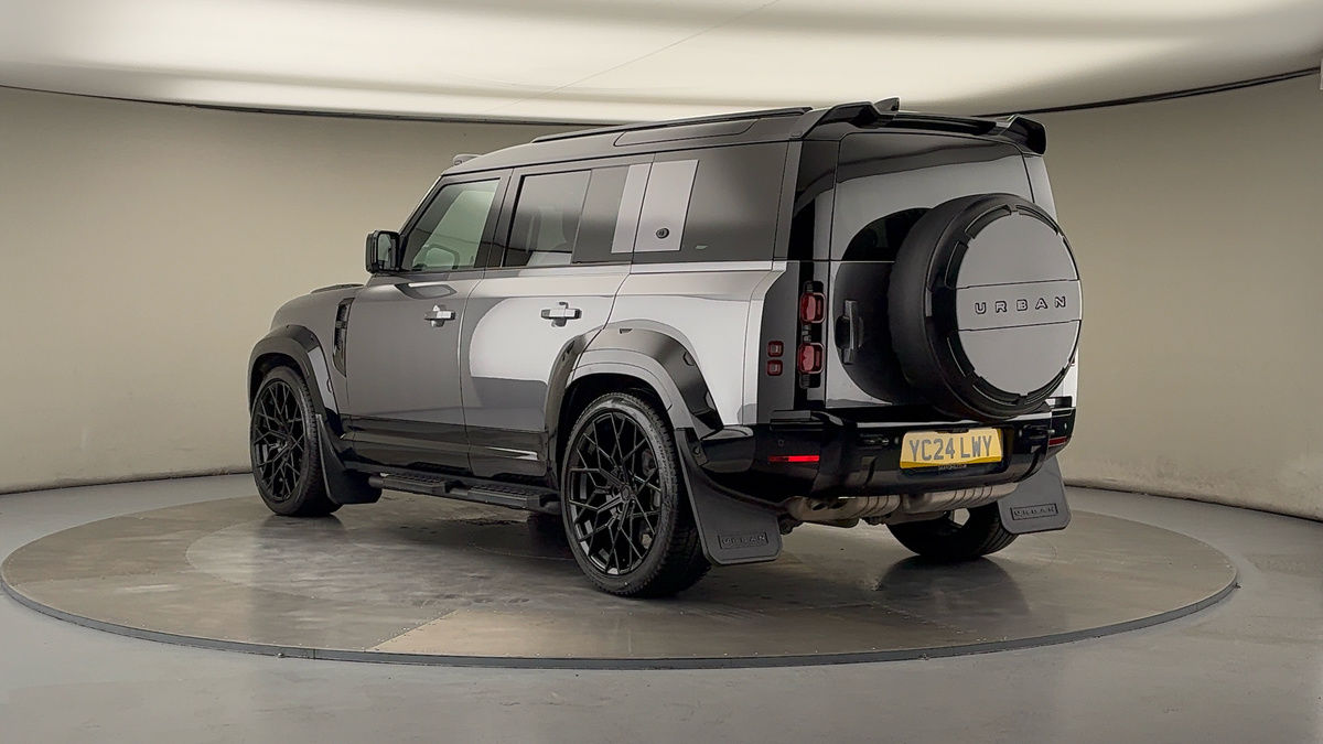 Used Land Rover Defender 2024 for sale - 78213248: Photo 2