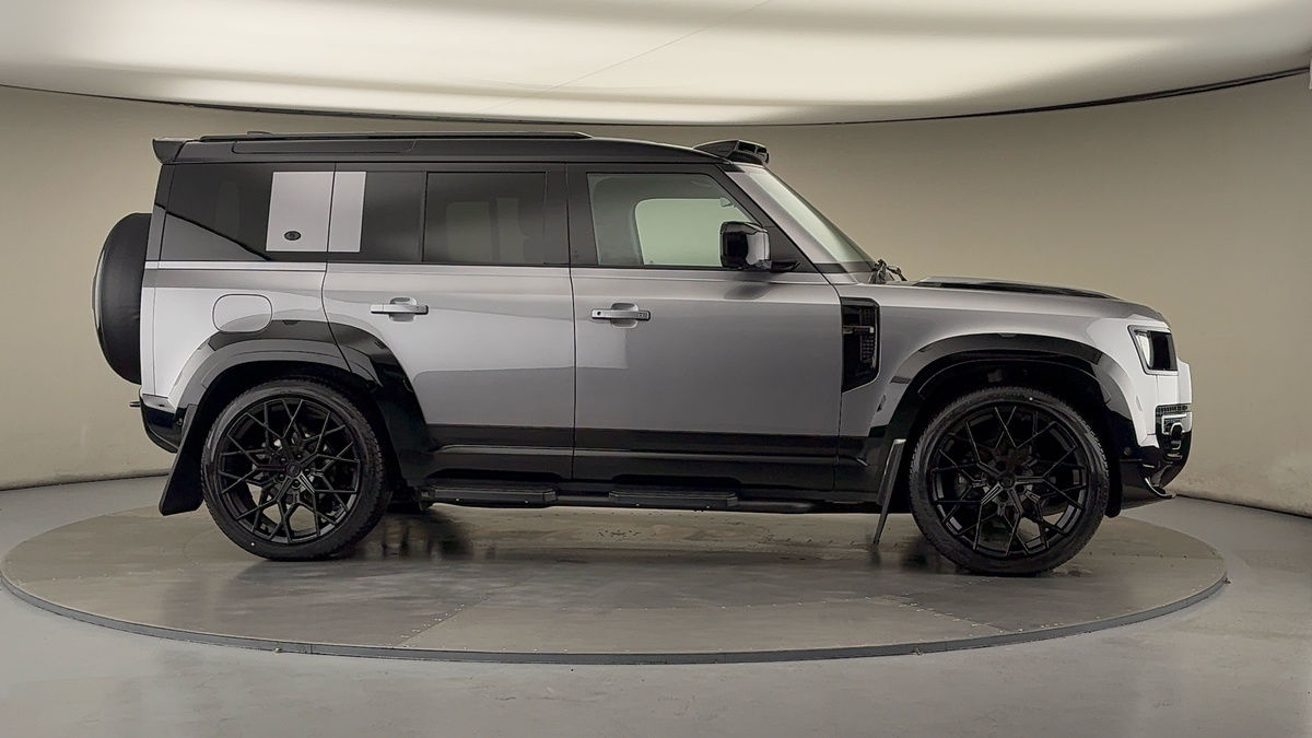 Used Land Rover Defender 2024 for sale - 78213248: Photo 41