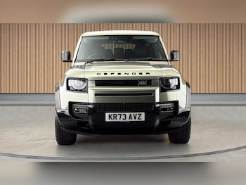 Used Land Rover Defender 110 2023 for sale - 78807028: Photo