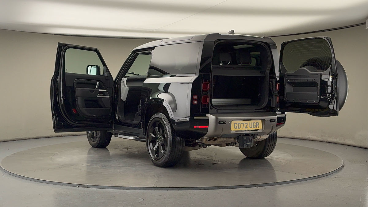 Used Land Rover Defender 90 2023 for sale - 76725442: Photo 23