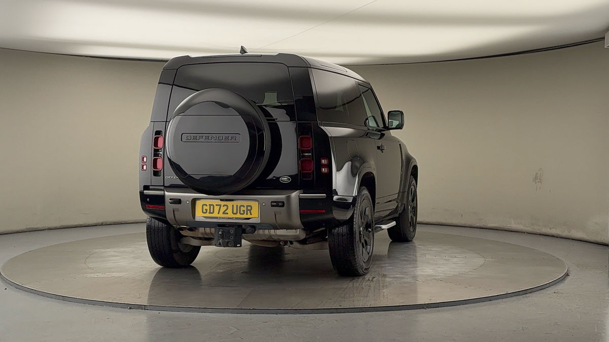 Used Land Rover Defender 90 2023 for sale - 76725442: Photo 40