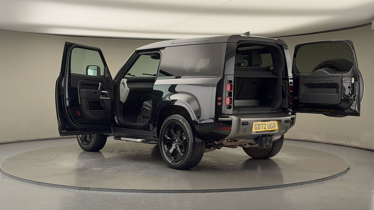 Used Land Rover Defender 90 2023 for sale - 76725442: Photo 43