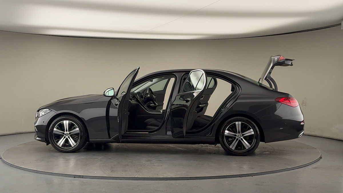 Used Mercedes-Benz C Class 2022 for sale - 77129242: Photo 46