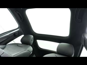 Used Mercedes-Benz GLB 2023 for sale - 74438700: Photo