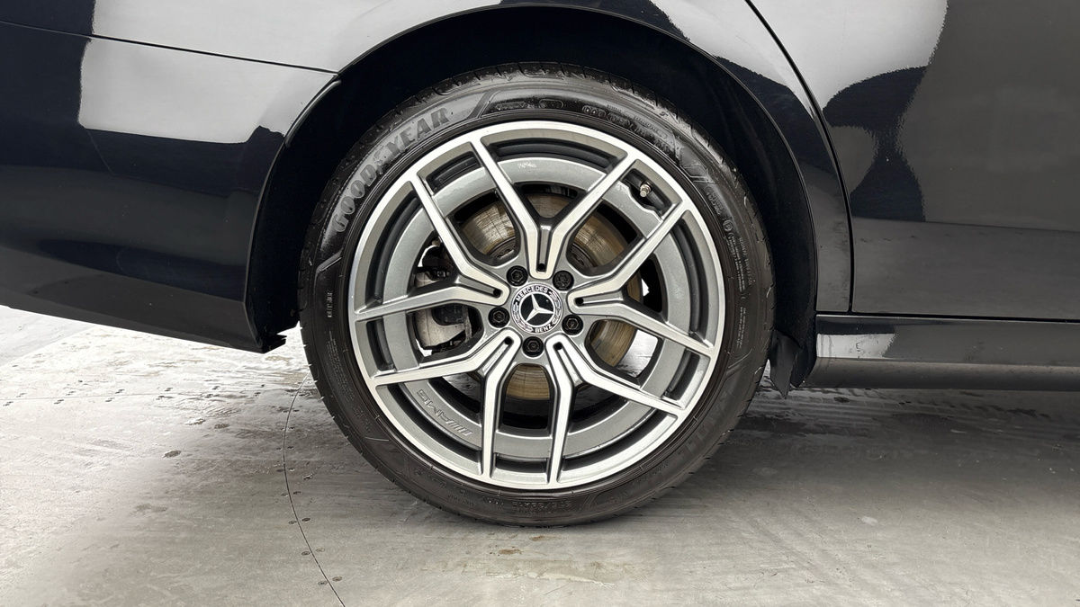 Used Mercedes-Benz E Class 2023 for sale - 77027795: Photo 10