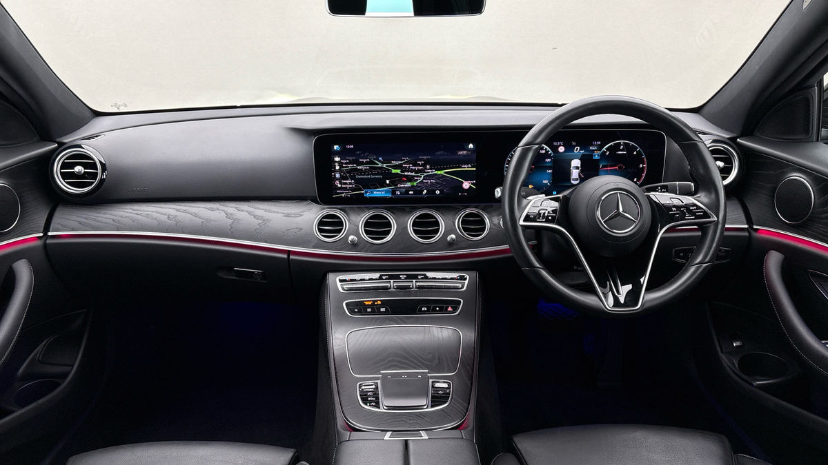 Used Mercedes-Benz E Class 2023 for sale - 77027795: Photo 12