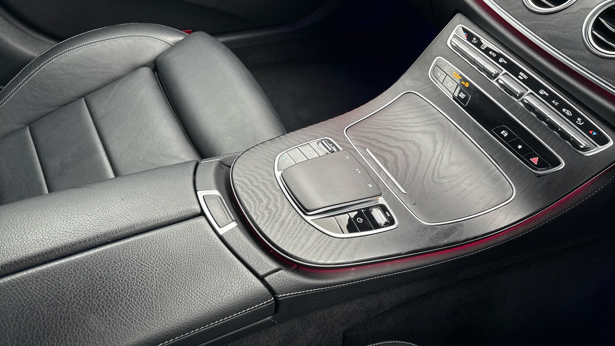 Used Mercedes-Benz E Class 2023 for sale - 77027795: Photo 18