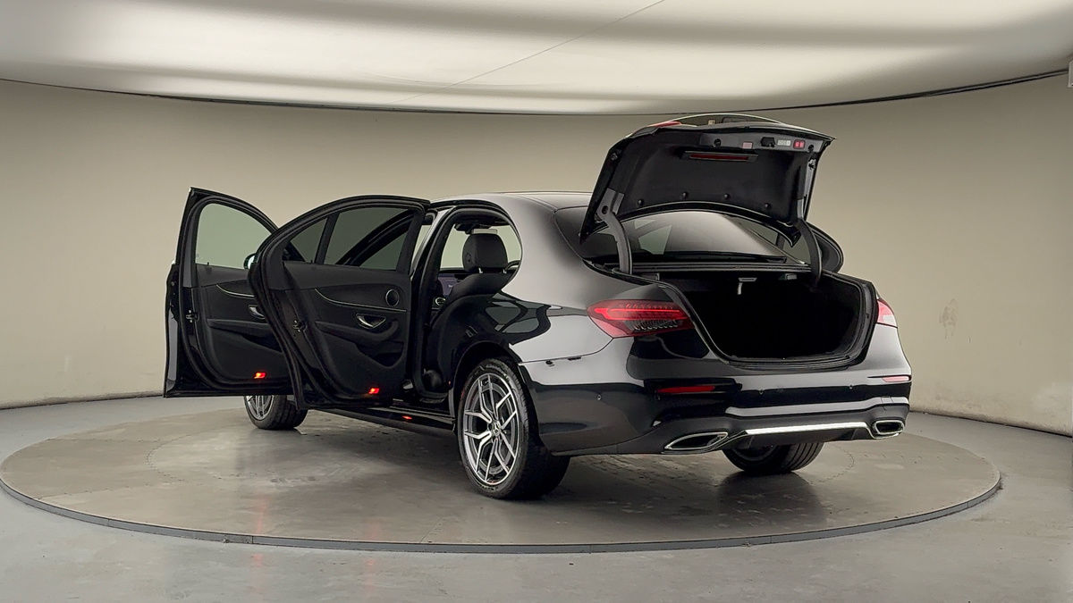 Used Mercedes-Benz E Class 2023 for sale - 77027795: Photo 23