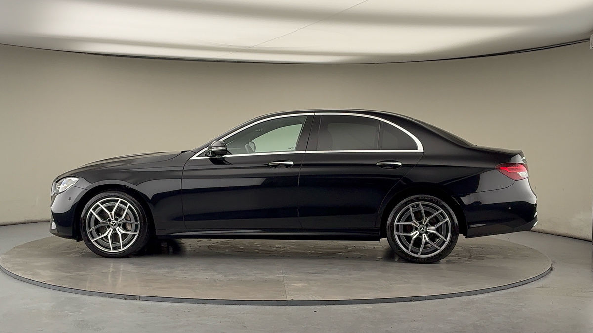 Used Mercedes-Benz E Class 2023 for sale - 77027795: Photo 27
