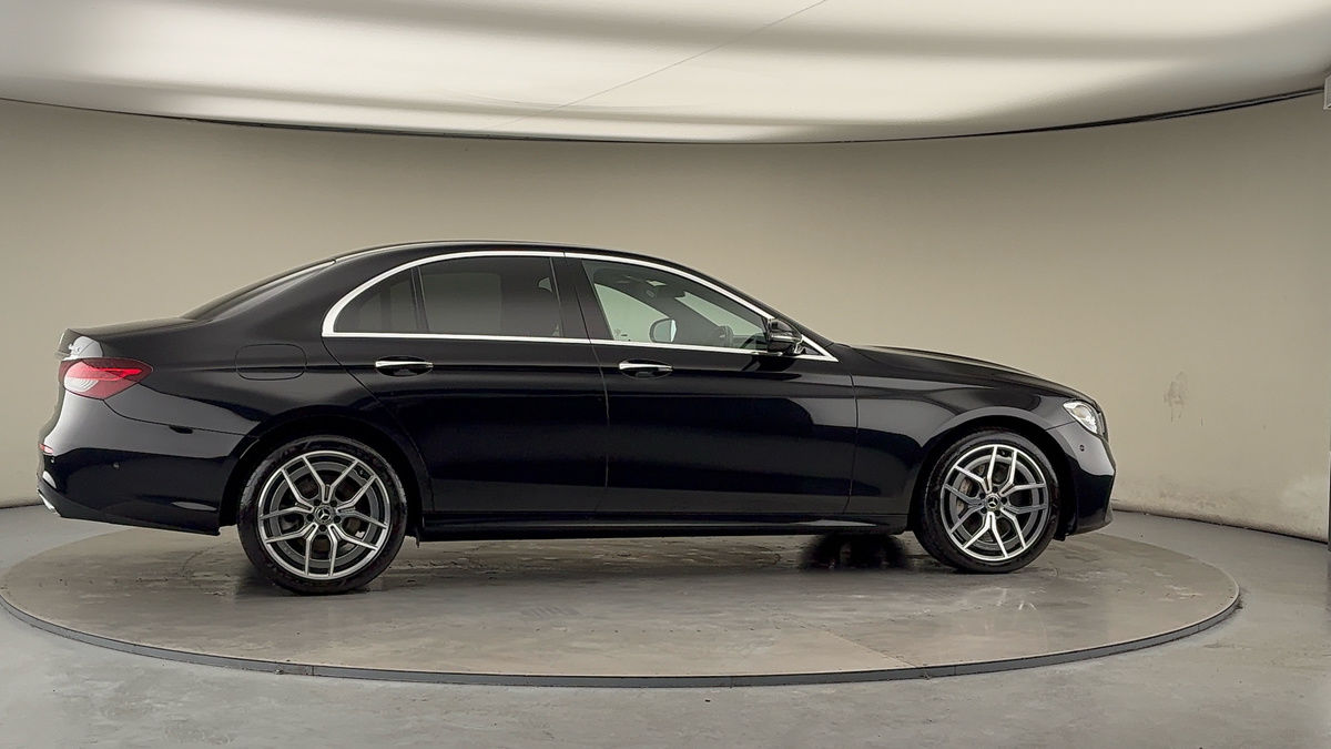 Used Mercedes-Benz E Class 2023 for sale - 77027795: Photo 37