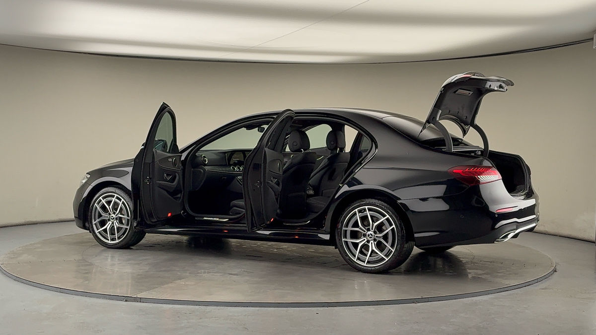 Used Mercedes-Benz E Class 2023 for sale - 77027795: Photo 45