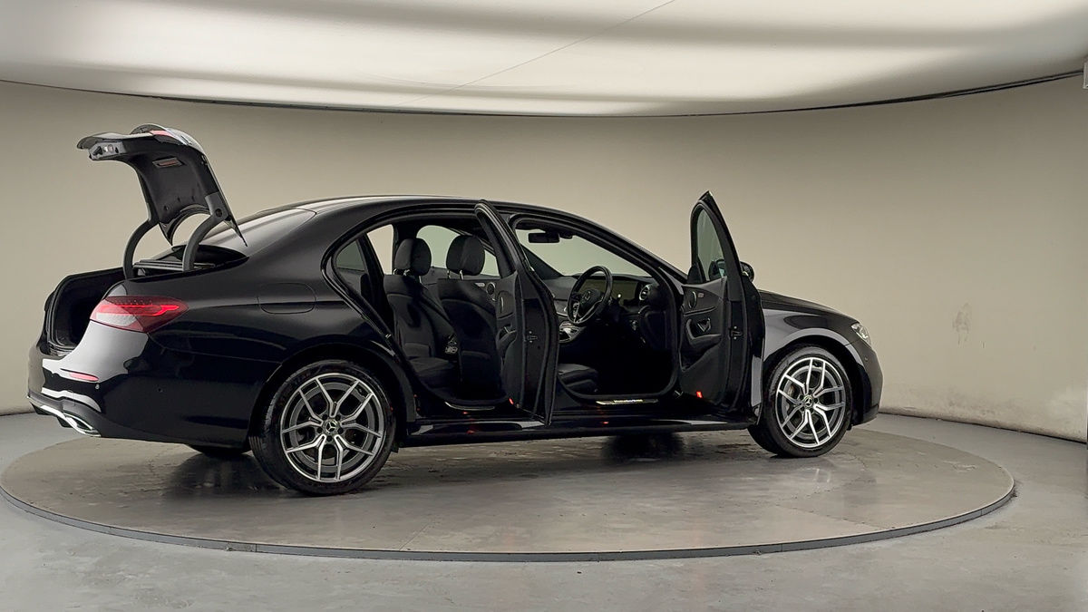 Used Mercedes-Benz E Class 2023 for sale - 77027795: Photo 57