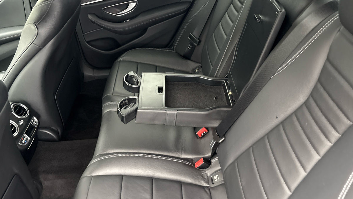 Used Mercedes-Benz E Class 2023 for sale - 77027795: Photo 9