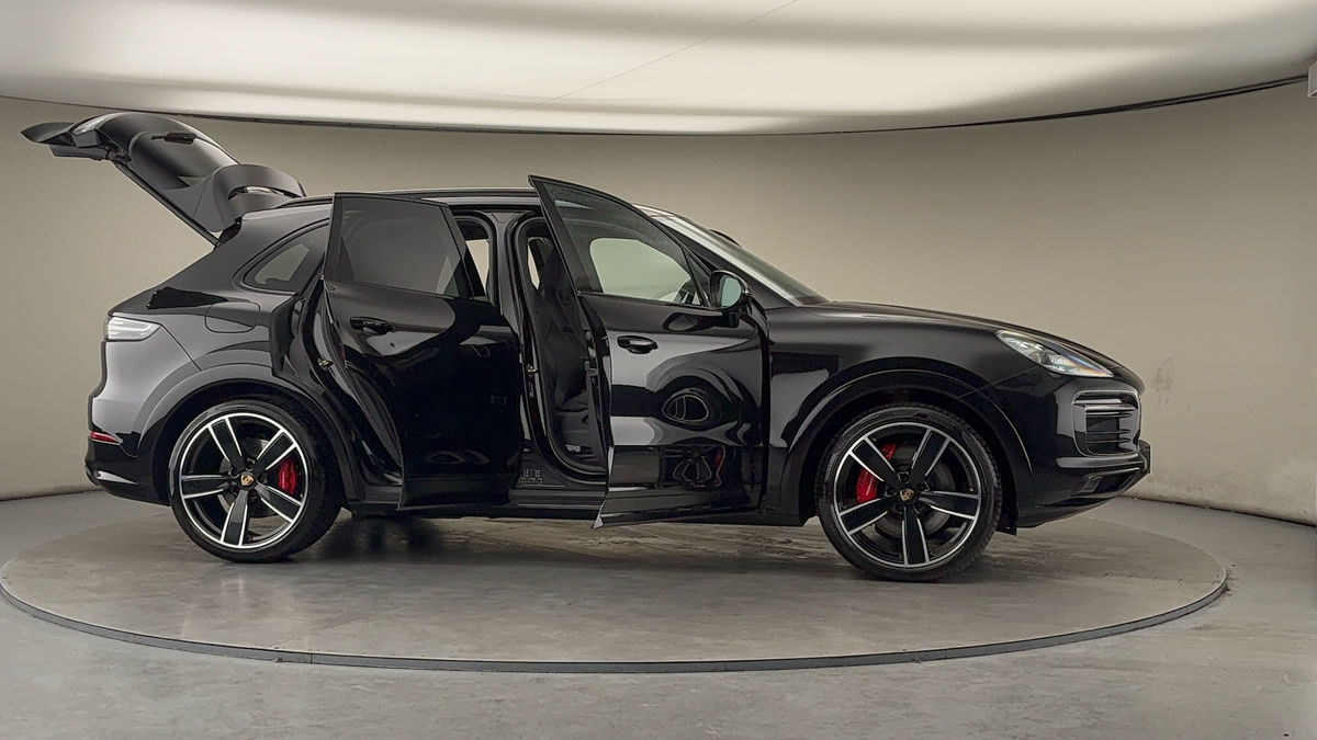 Used Porsche Cayenne 2022 for sale - 77303330: Photo 59