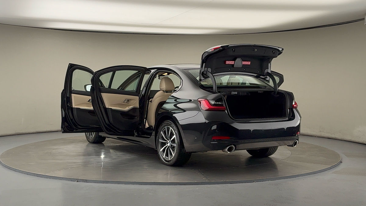 Used BMW 3 Series 2023 for sale - 75999259: Photo 23