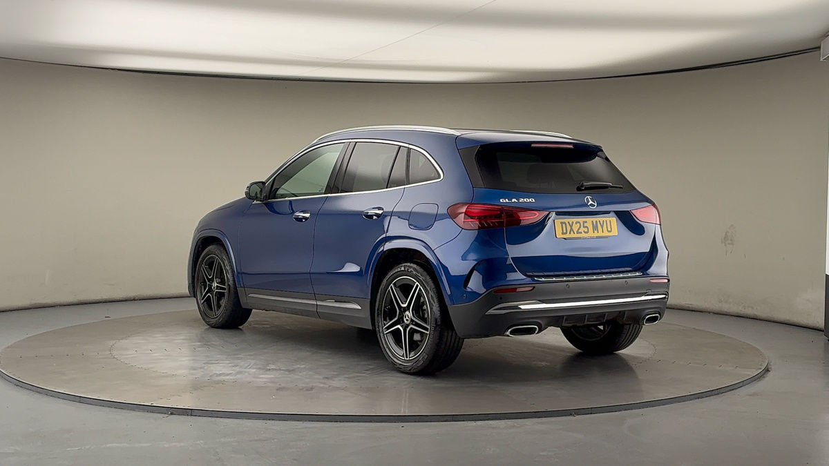 Used Mercedes-Benz GLA 2025 for sale - 76655658: Photo 2