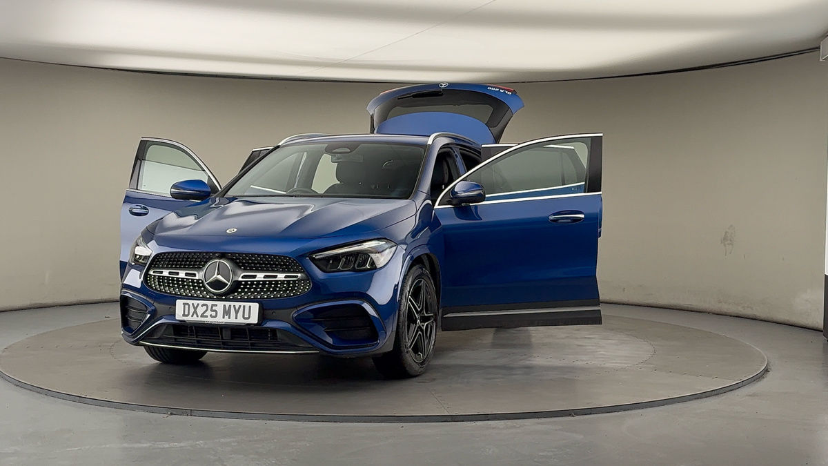 Used Mercedes-Benz GLA 2025 for sale - 76655658: Photo 50