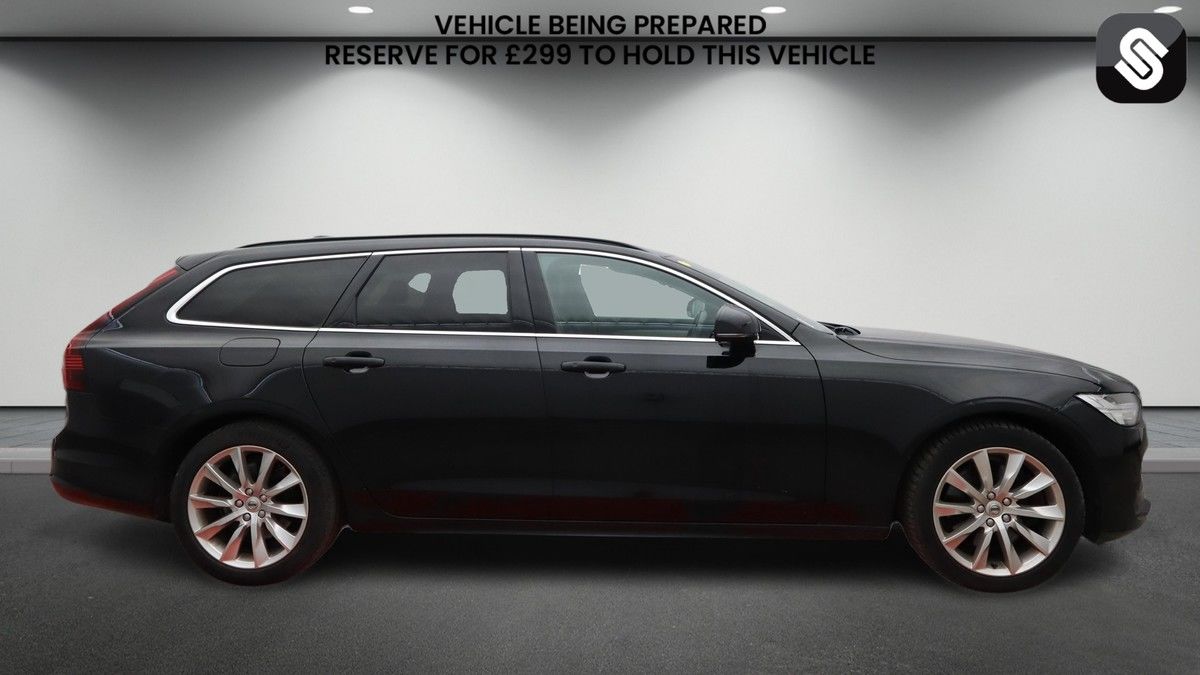 Used Volvo V90 2021 for sale - 78045303: Photo 5