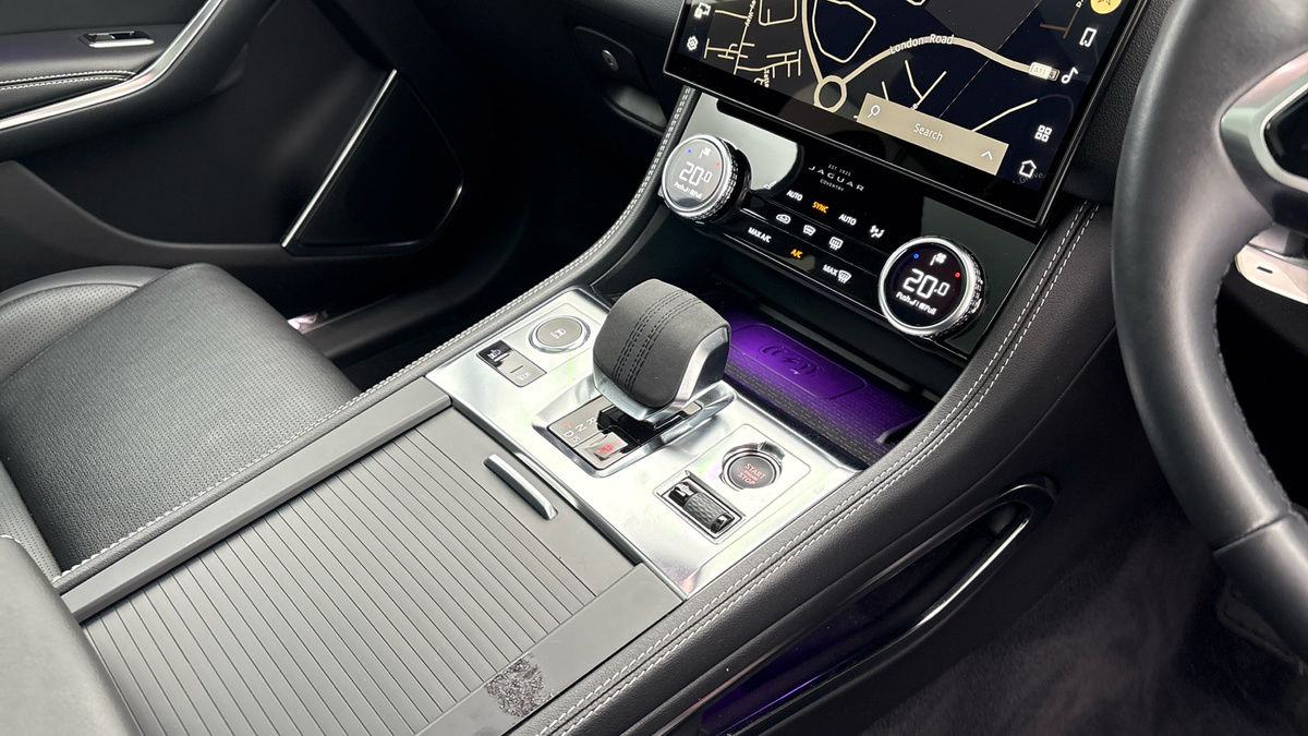 Used Jaguar F-Pace 2023 for sale - 76368739: Photo 18