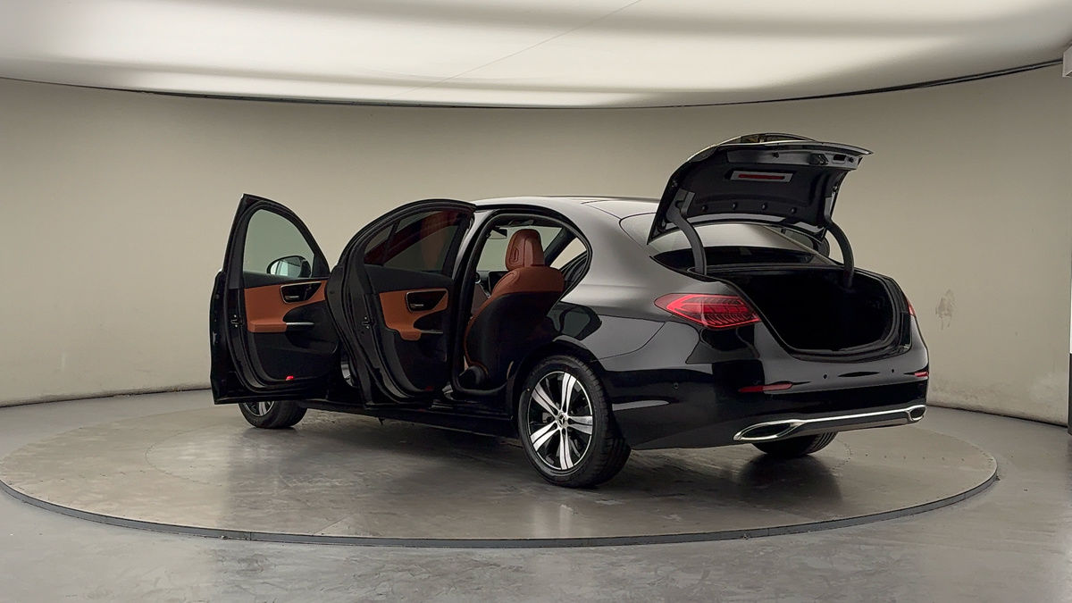 Used Mercedes-Benz C Class 2022 for sale - 76368740: Photo 43