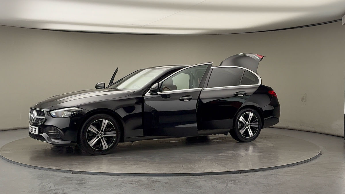 Used Mercedes-Benz C Class 2022 for sale - 76368740: Photo 48