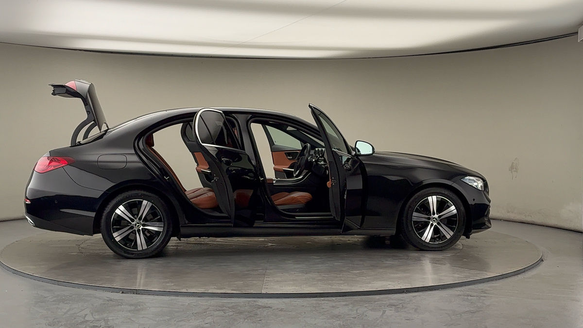 Used Mercedes-Benz C Class 2022 for sale - 76368740: Photo 56