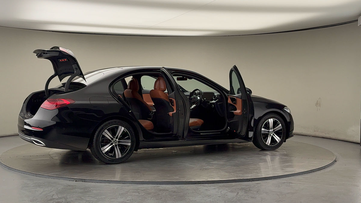 Used Mercedes-Benz C Class 2022 for sale - 76368740: Photo 57