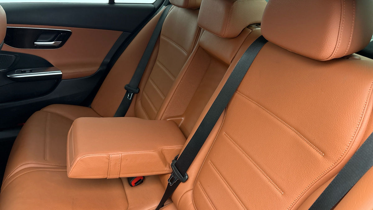 Used Mercedes-Benz C Class 2022 for sale - 76368740: Photo 9