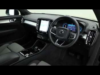 Used Volvo XC40 2023 for sale - 74639343: Photo