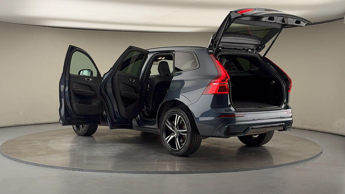 Used Volvo XC60 2022 for sale - 75999281: Photo 43