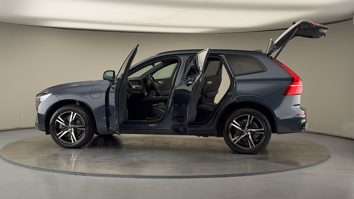 Used Volvo XC60 2022 for sale - 75999281: Photo 46