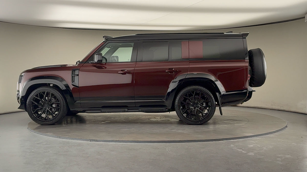 Used Land Rover Defender 130 2024 for sale - 76396730: Photo 15