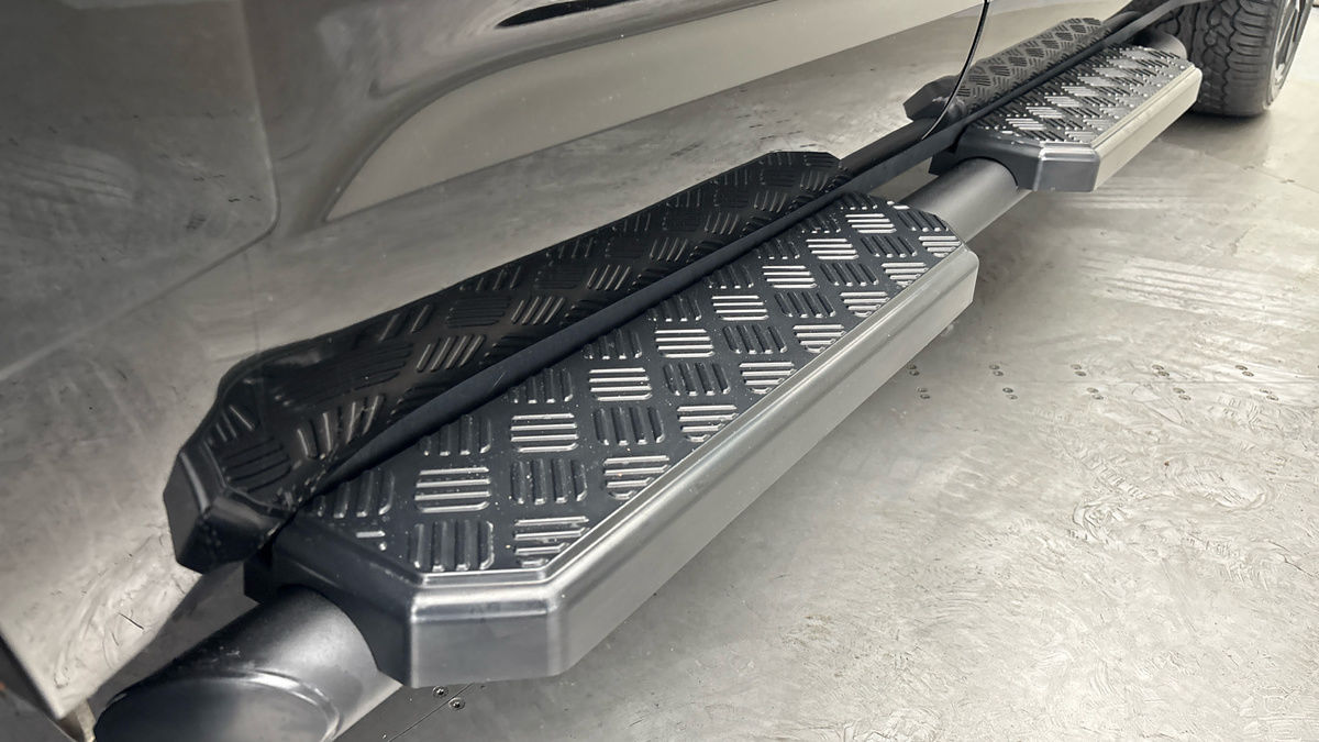 Used Land Rover Defender 130 2024 for sale - 76396730: Photo 25