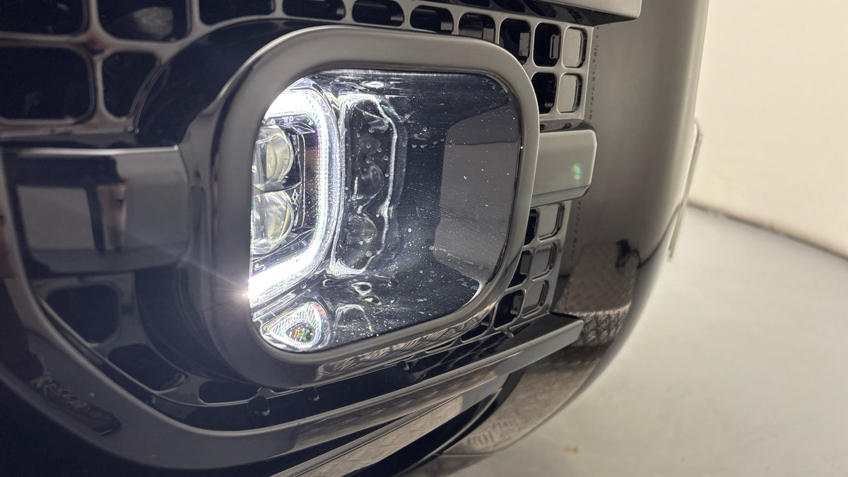 Used Land Rover Defender 130 2024 for sale - 76396730: Photo 27