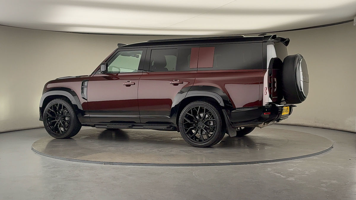 Used Land Rover Defender 130 2024 for sale - 76396730: Photo 32